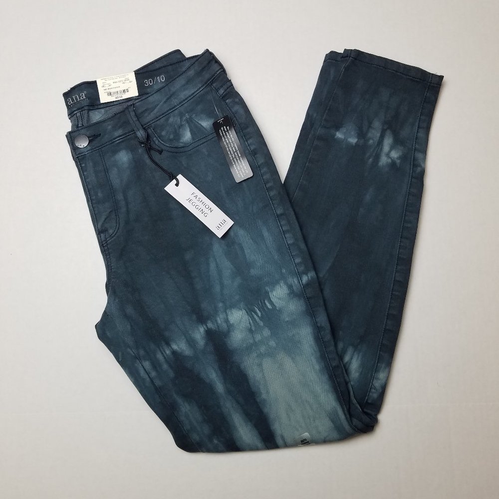 NWT a.n.a Midnight Tie Dye Jeggings Size 30/10